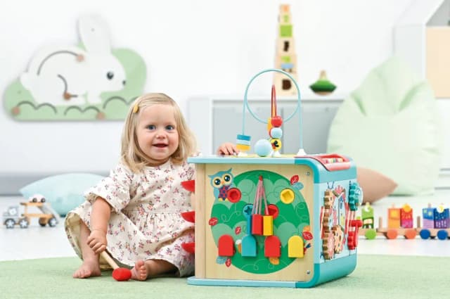 Zajęcia sensoryczne w żłobku: Jak wspierać rozwój dziecka? Zajęcia sensoryczne w żłobku: Jak wspierać rozwój dziecka?